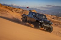 (image for) Fox 20-Up Jeep Gladiator 2.5 Performance Series Smooth Body Piggyback DSC Rear Shock 0-1.5in. Lift